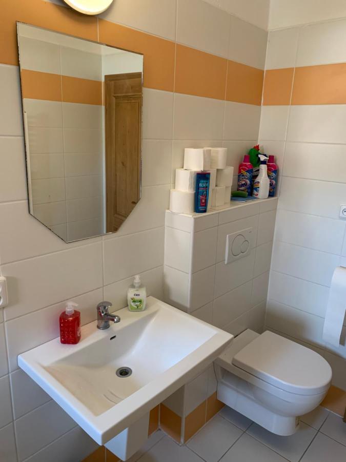Apartman Alva 3 Mikulov Exteriör bild