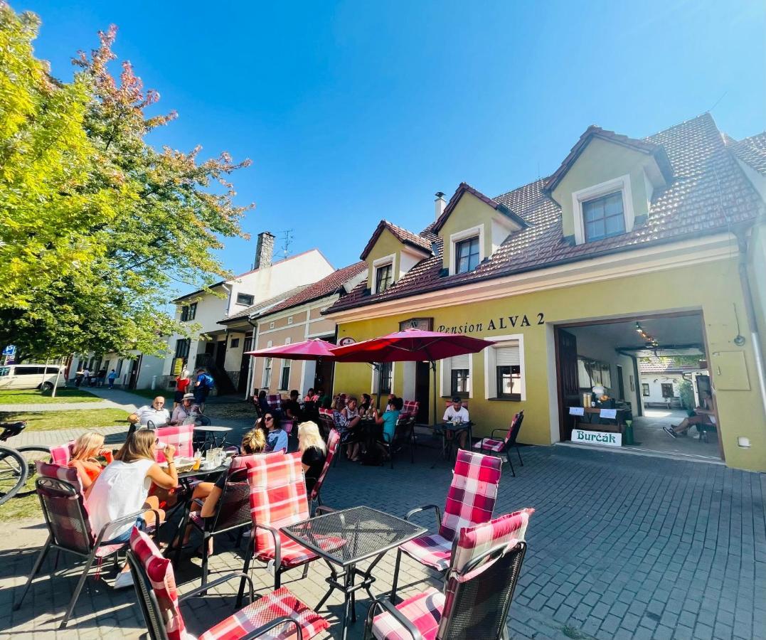 Apartman Alva 3 Mikulov Exteriör bild